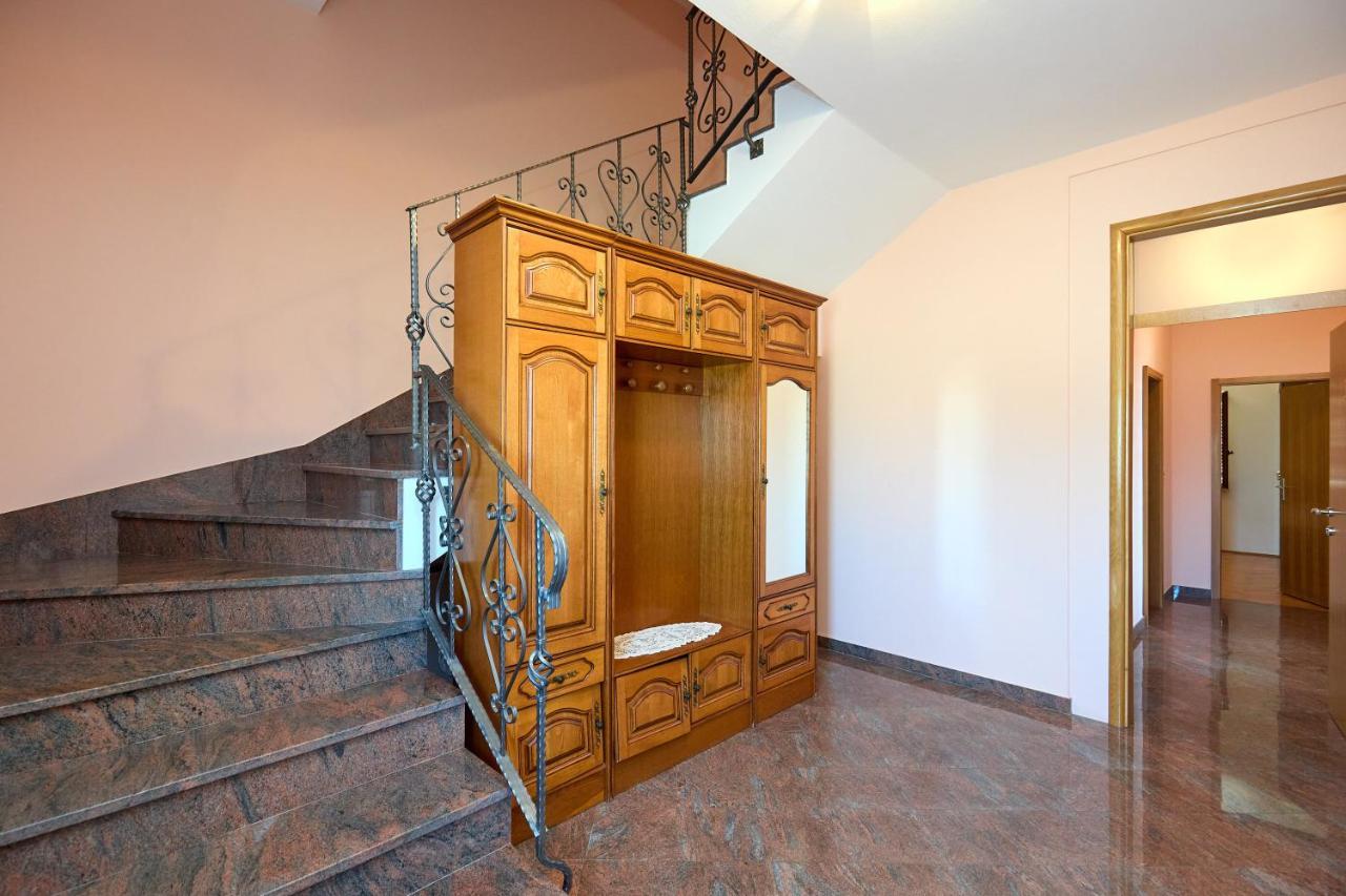 Helton Seaview Apartments Orašac Eksteriør billede