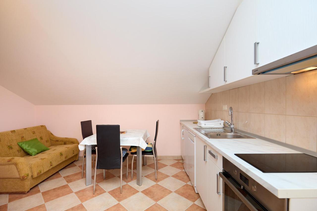 Helton Seaview Apartments Orašac Eksteriør billede