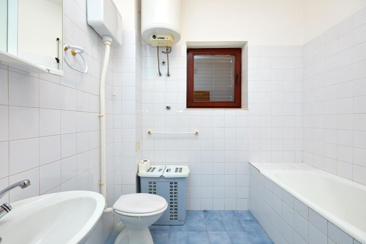 Helton Seaview Apartments Orašac Eksteriør billede