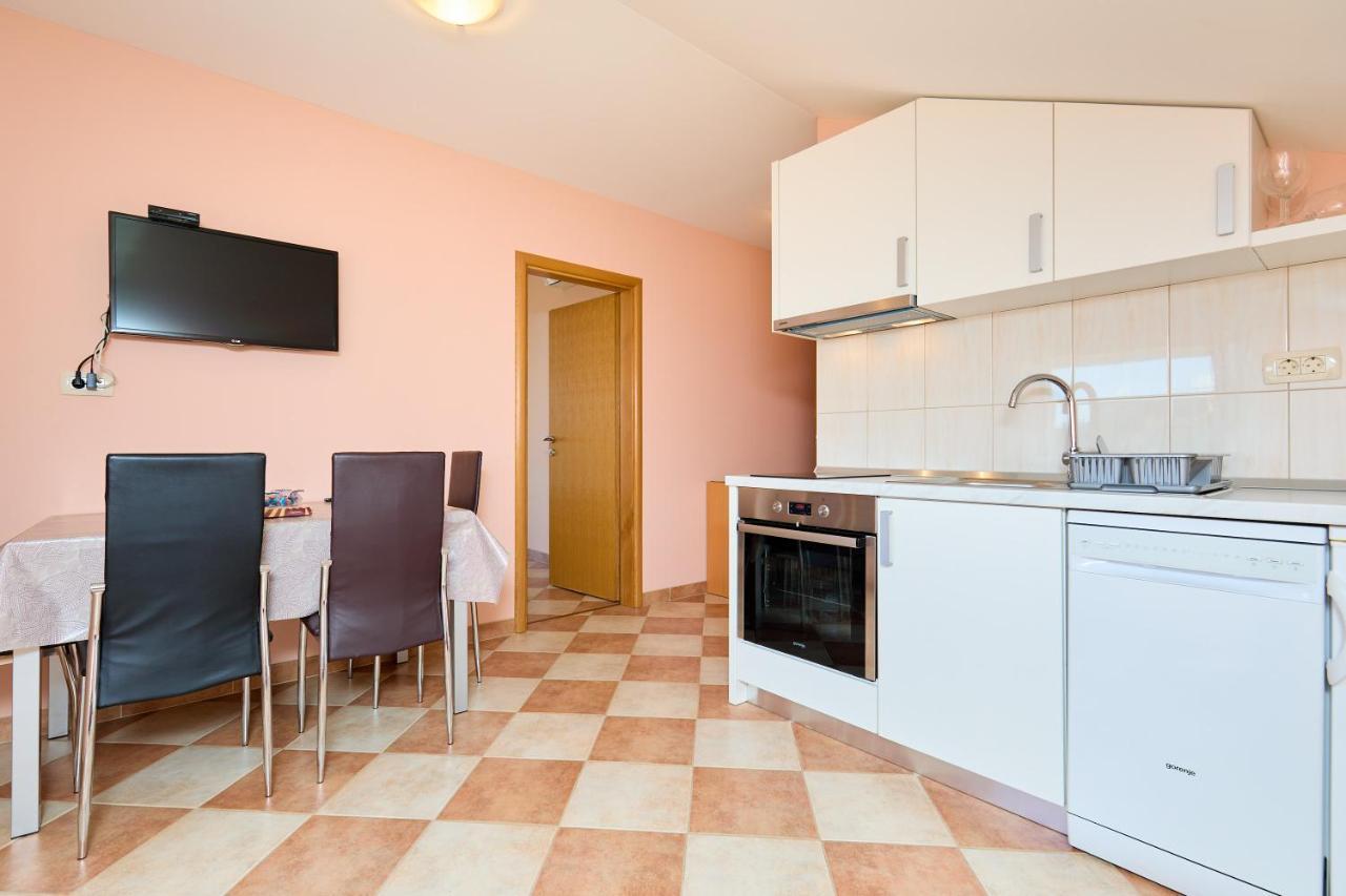 Helton Seaview Apartments Orašac Eksteriør billede