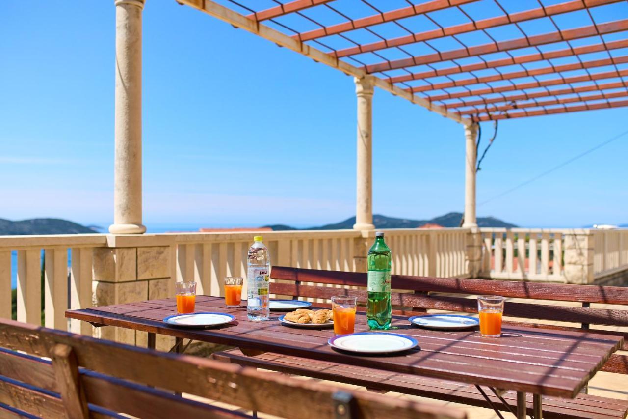 Helton Seaview Apartments Orašac Eksteriør billede