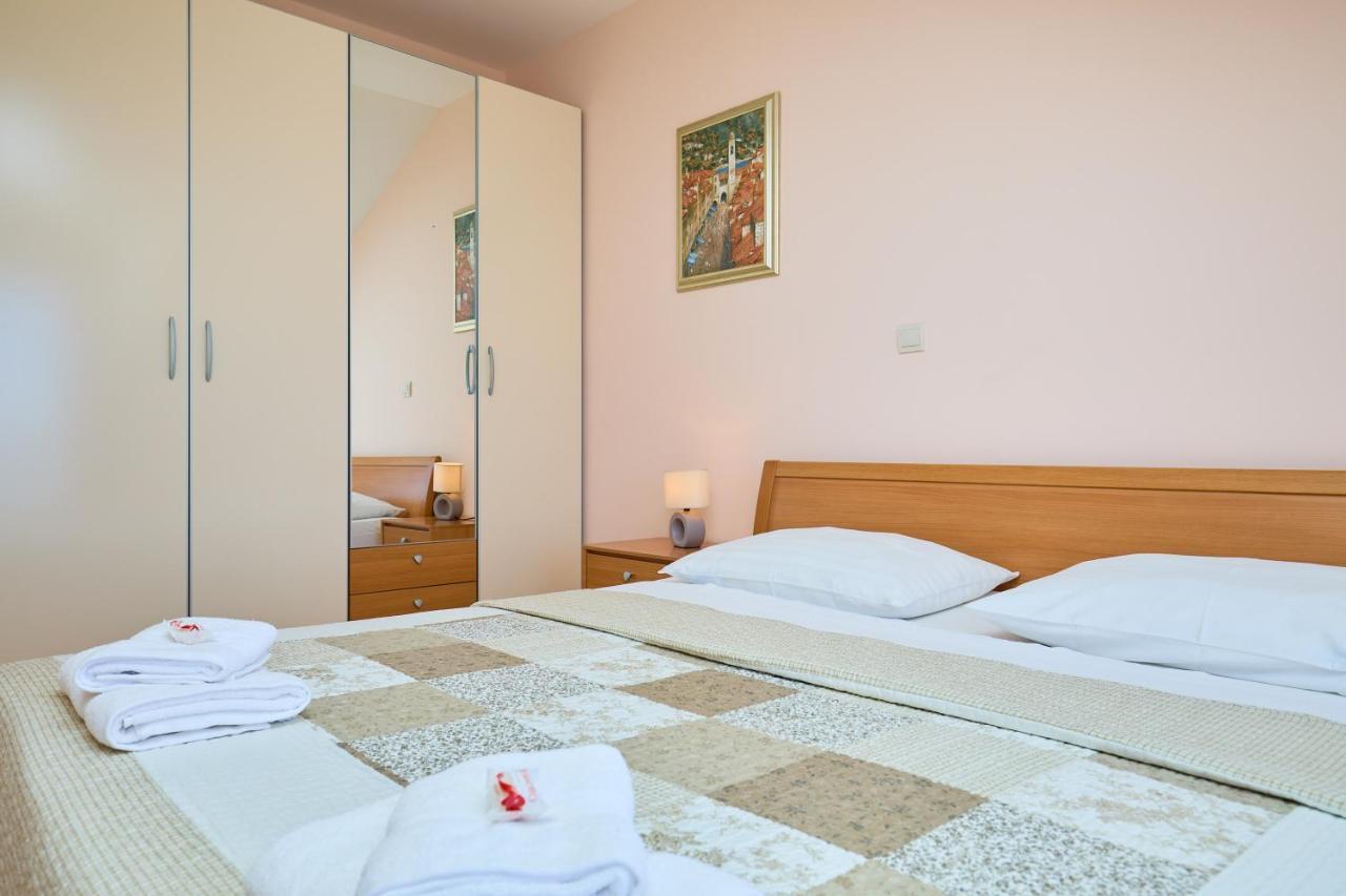 Helton Seaview Apartments Orašac Eksteriør billede