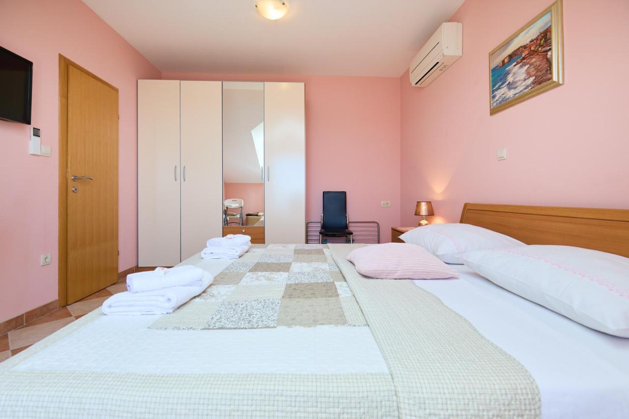 Helton Seaview Apartments Orašac Eksteriør billede